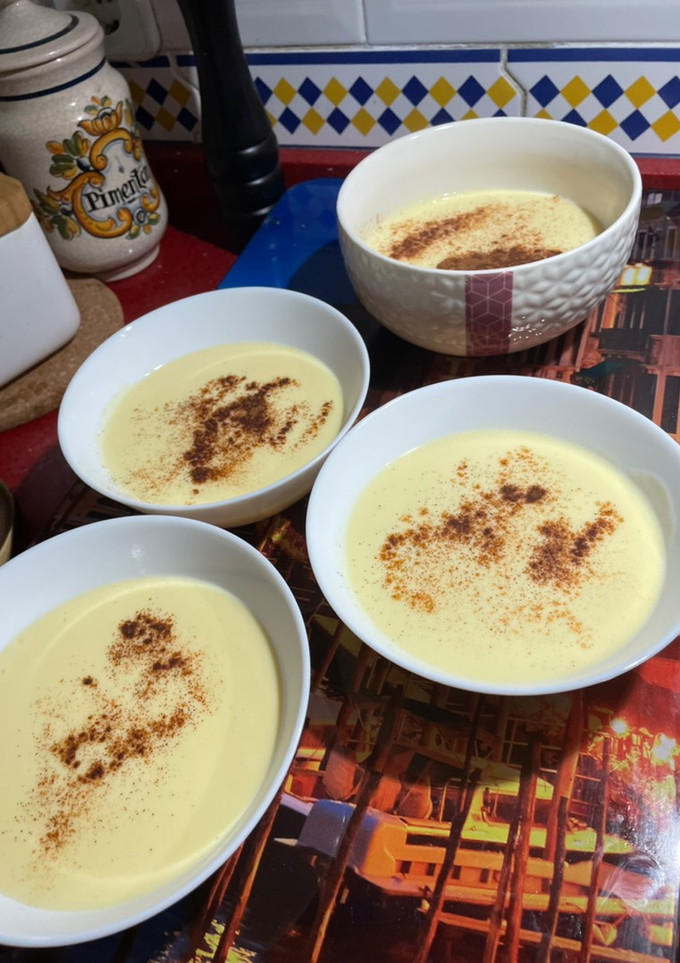 Una foto de Natillas de limón con canela de Thermomix