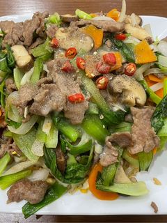 Hình của món Phở xào thịt bò chuẩn vị nhà hàng.