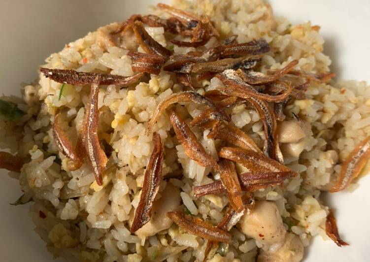 Cara Gampang Membuat Nasi Goreng Kampung ala Malaysia yang Enak