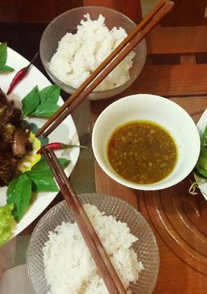 Hình của món Gà kho sả.