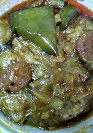 A picture of Bengal's famous mix vegetable.