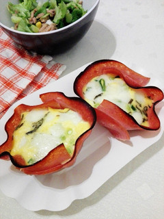 Una foto de Tartaletas rellenas de judías verdes y habitas baby (sin gluten)