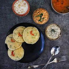 A picture of Idli sambar.