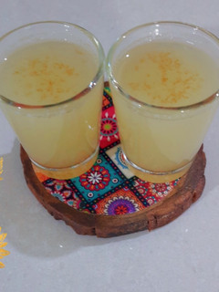 આંબળા મધ નો જયુસ (Amla Honey Juice Recipe In Gujarati) રેસીપી મુખ્ય ફોટો