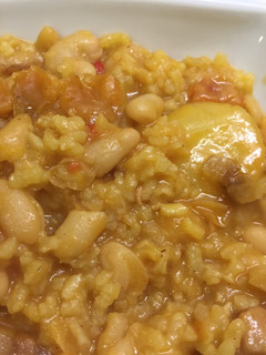 Una foto de Alubias con arroz al estilo de mi pueblo