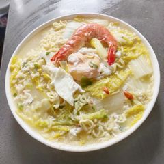 A picture of Instant Noodle.