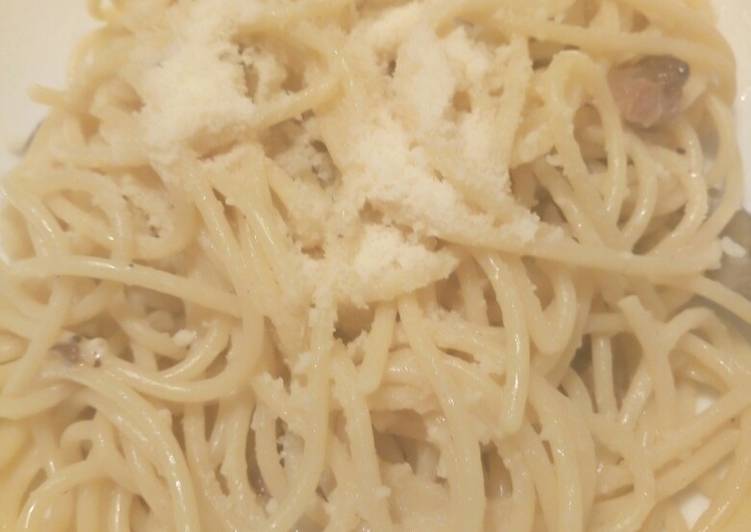 Recipe of Super Quick Homemade Spaghetti alla guanciale