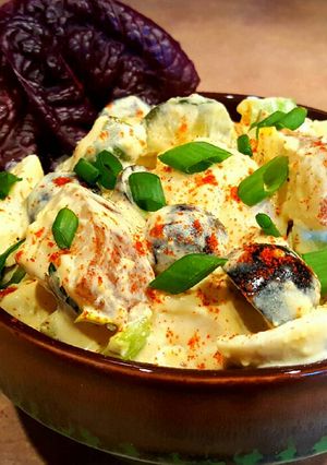 A picture of Mike's Old Fashion Potato Egg Salad.