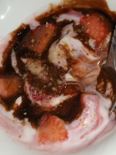 A picture of Instant strawberry yogurt delight.