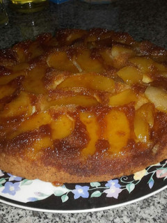 Una foto de Tarta invertida de manzana
