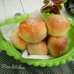 A picture of Roti untuk burger enak lembut.