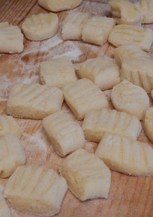 GNOCCHI rizslisztből– tejszínes spenóttal recept fotója