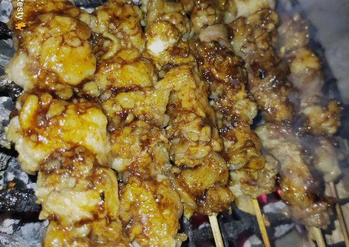 Anti Ribet, Membuat Sate Daging dan tetelan Bunda Pasti Bisa