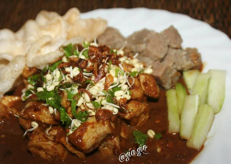 Tahu Lontong Bakso