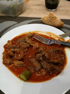 Csirkemáj pörkölt recept fotója