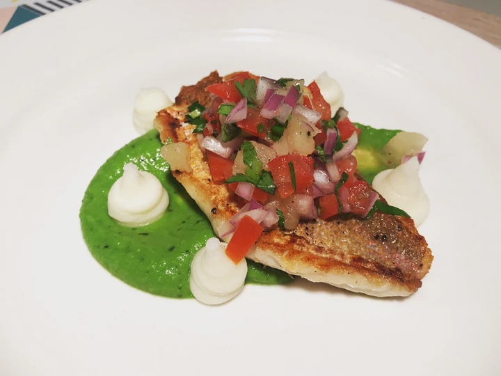 Recipe Pan fried fish with pineapple salsa which Delicious