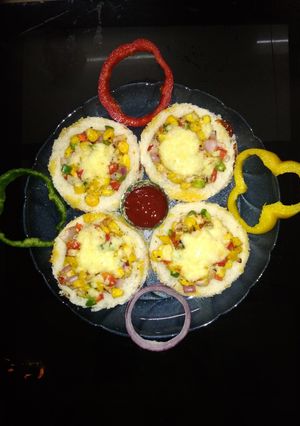 পাউরুটি পিজ্জা (pauruti pizza recipe in Bengali) রেসিপির প্রধান ছবি