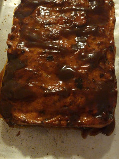 A picture of Bbq chicken bacon and cheese meat loaf.