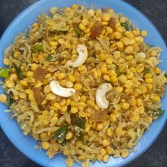 લીલો ચેવડો A picture of લીલો ચેવડો.