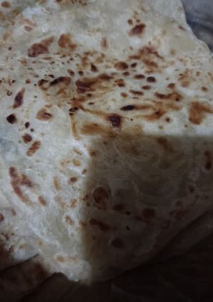 A picture of Karara Paratha.