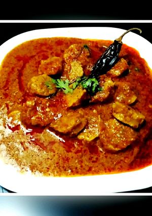 गट्टे कि सब्जी (gatte ki sabji recipe in marathi) रेसिपी चे मुख्य फोटो 