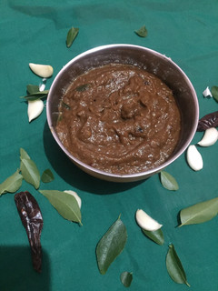 பூண்டு சட்னி (Poondu chutney recipe in tamil) செய்முறை முக்கிய புகைப்படம்