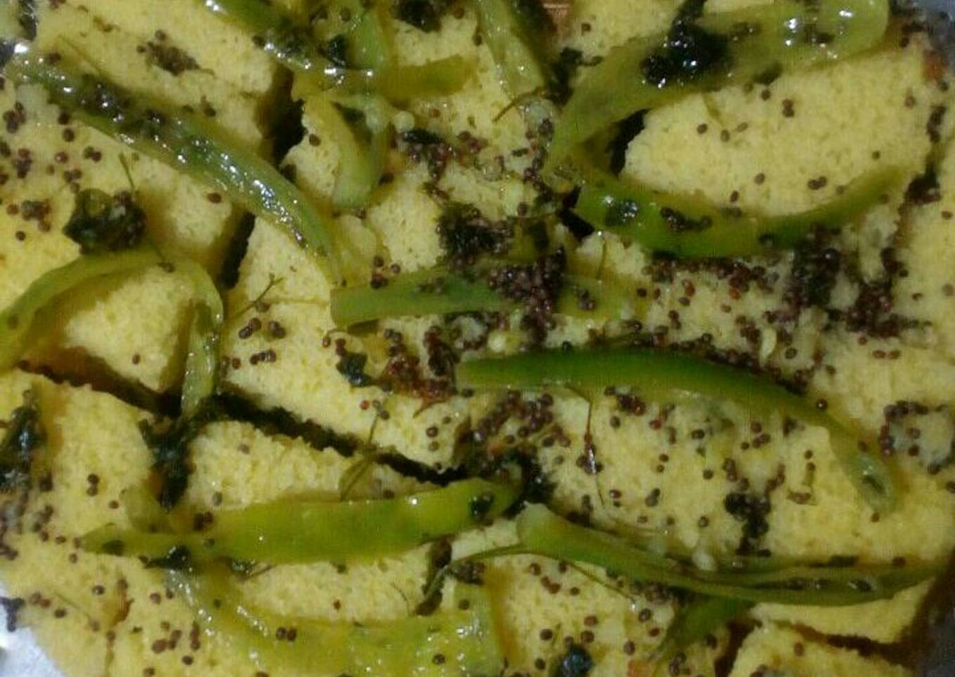 Semolina & besan sponge dhokla