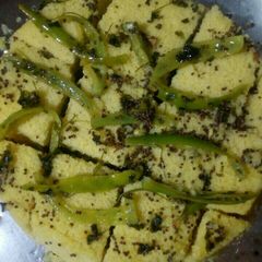 A picture of Semolina & besan sponge dhokla.