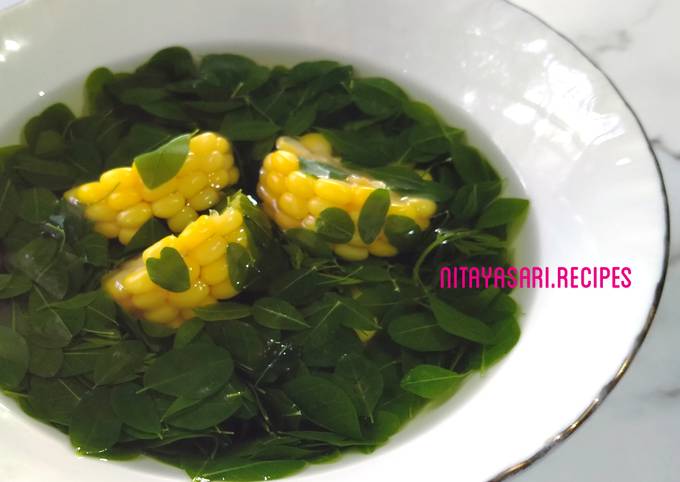 Resep Sayur Bening Daun Kelor Anti Gagal