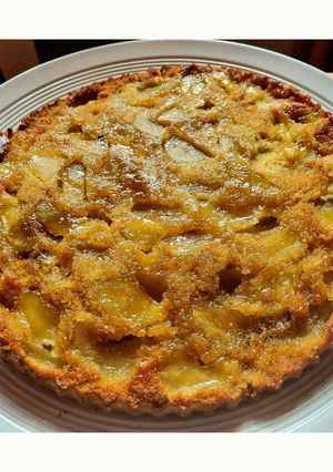 Una foto de TARTA ACARAMELADA DE MANZANAS ❤️