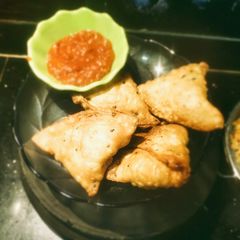 Samosa A picture of Samosa.