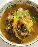 Canh dưa chua nấu rong biển