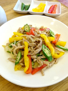 有心食譜:彩椒炒肉絲 的食譜成品照片