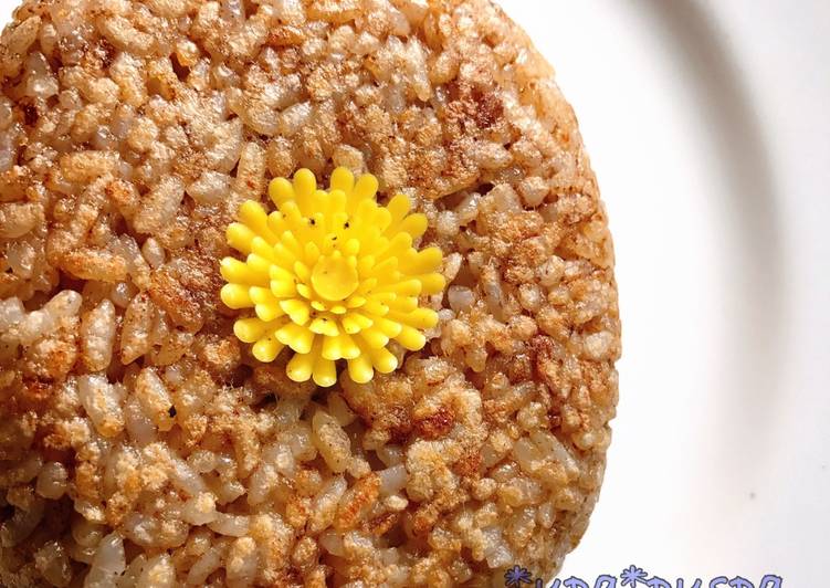 Niiyama Yakionigiri (onigiri bakar) gochujang sauce