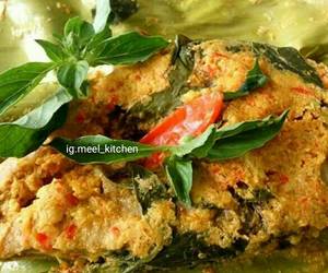 Resep mudah Pepes ikan mas Yummy Mantul