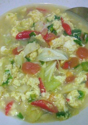 Foto resep Sop telur kubis tomat #Diet