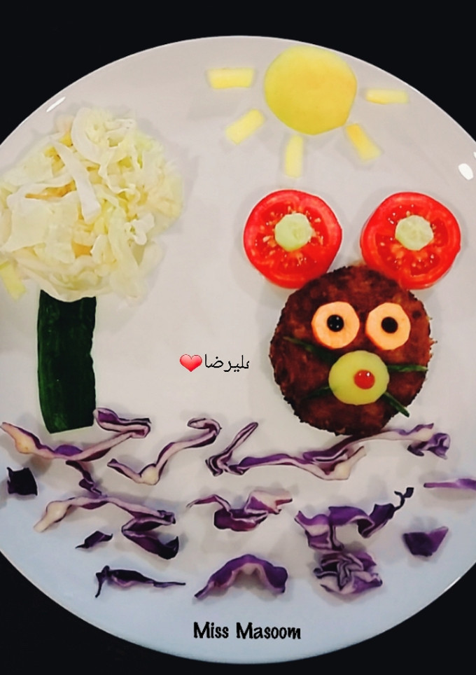عکسی از دستور تزیین کتلت کودک به شکل موش علیرضا👦