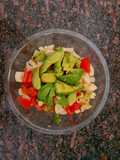 Ensalada con fideos "de colores"