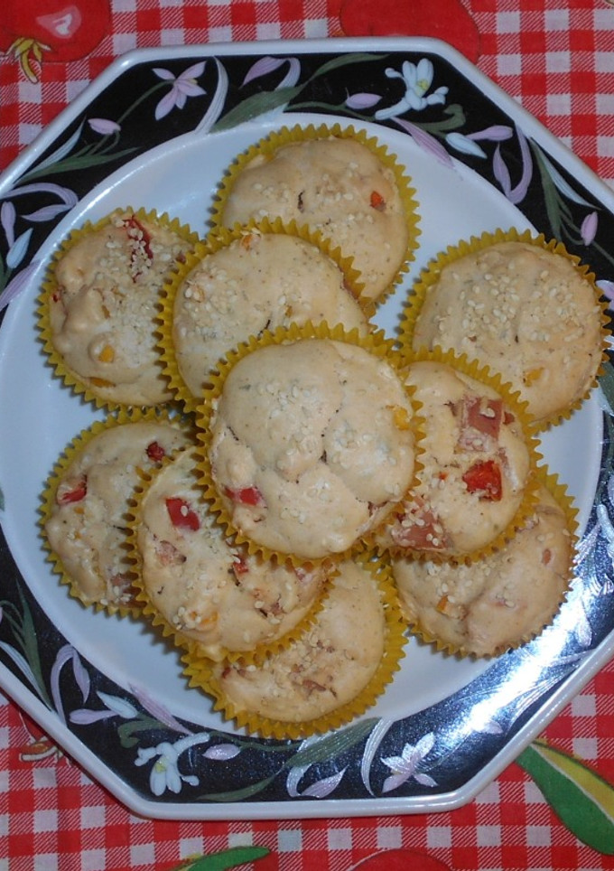 Una foto de Muffins de elote y pimiento