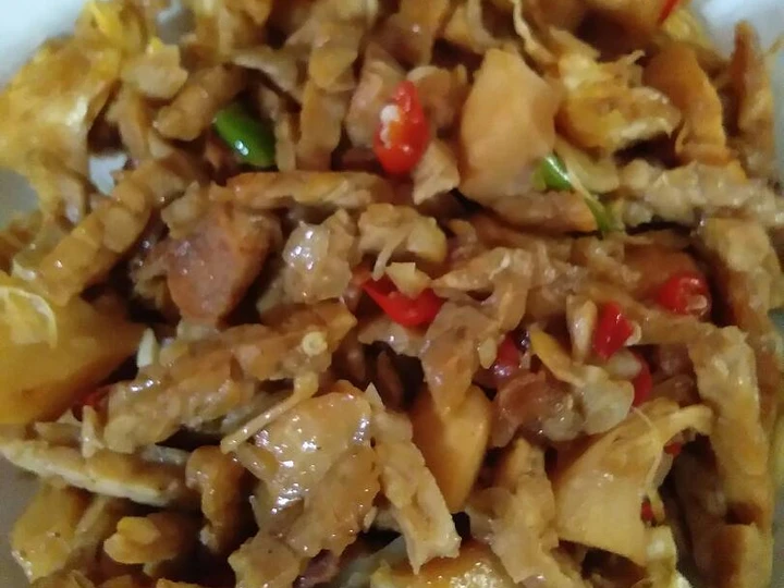 Langkah Mudah untuk Menyiapkan Resep Sambal goreng teman(tempe mandai) yang Bikin Ngiler Anti Ribet, Bisa Manjain Lidah