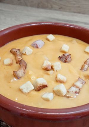 A picture of Traditional Manchegan Gachas.