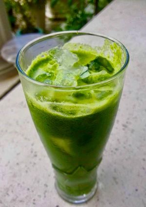 Hình của món Nước ép Kale trị gout.