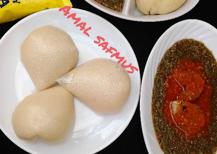 Fresh okro soup with semo