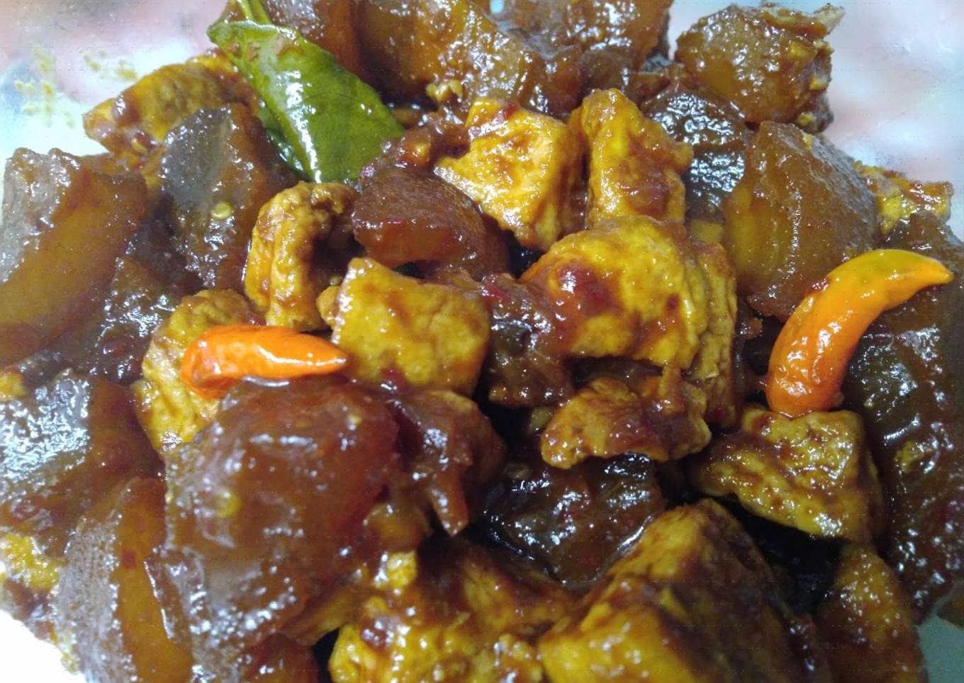 Tahu Kikil bumbu krengsengan