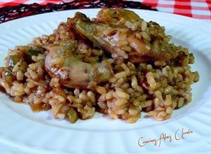 Foto principal de Arroz básico de curry hindú y hebras de azafrán puro