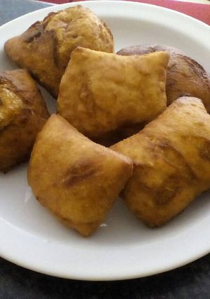 A picture of Delicious Fat Cakes.