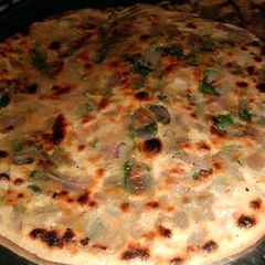 A picture of Methi onion Parantha.
