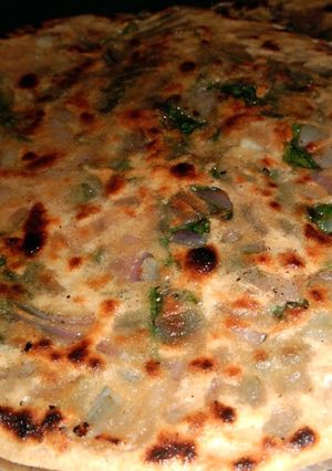 A picture of Methi onion Parantha.