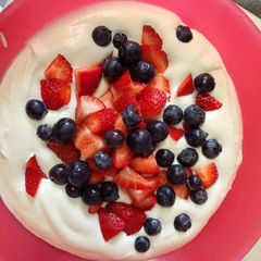 A picture of Berries & Creme (Breakfast | Dessert).