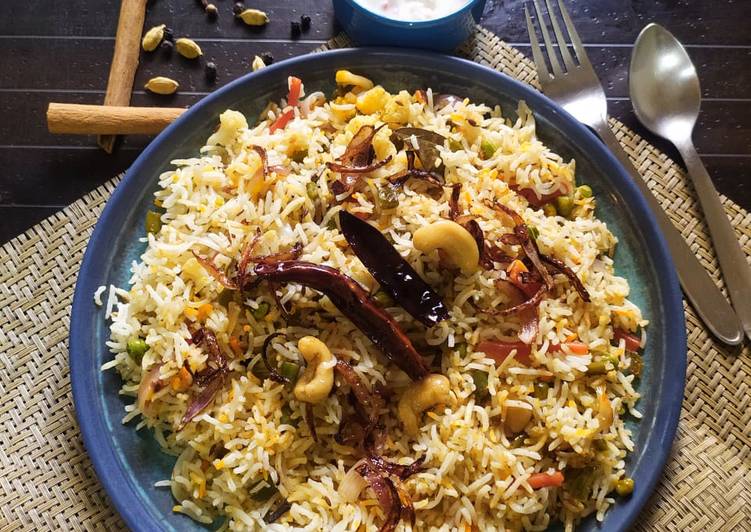 Steps to Make Speedy Veg biryani